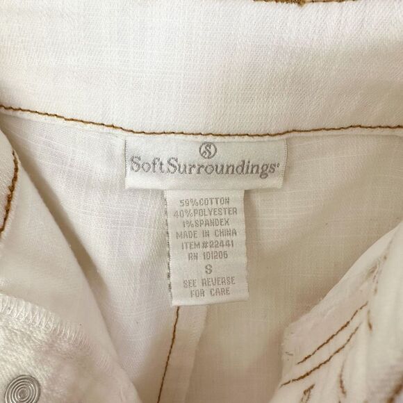 Soft Surroundings white lightweight cotton high rise exposed button fly flare pa - Picture 4 of 4